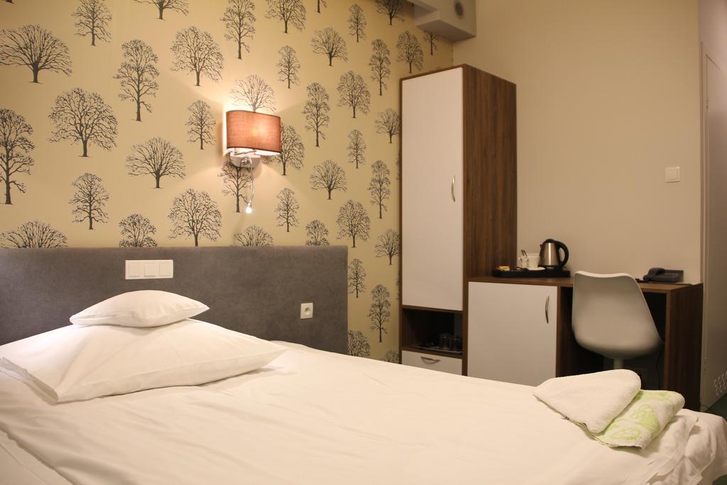 Hotel Lesny Сопот Экстерьер фото