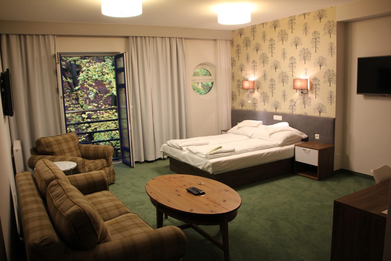 Hotel Lesny Сопот Экстерьер фото